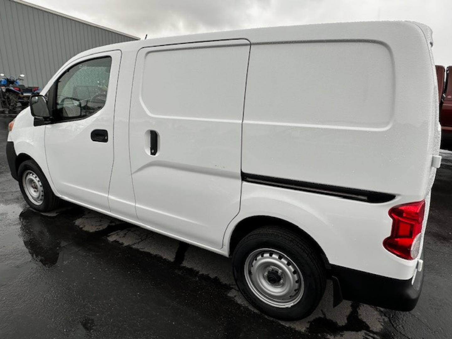 2019 White Nissan NV200 S (3N6CM0KNXKK) , Automatic transmission, located at 3200 1st Avenue North, Billings, MT, 59101, (406) 245-9055, 45.779270, -108.510742 - Off-Lease Front Wheel Drive Cargo Van with Low Mileage! Power Windows, Power Door Locks, Sliding Doors on Driver and Passenger Sides, Automatic Transmission, Air Conditioning and More! CarFax Dealer Auto Brokers of Montana/AA&A Auto Rental/Fox Car Rental Billings - Photo#6